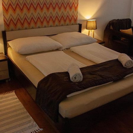 Aquarius Apartman Сегед Экстерьер фото