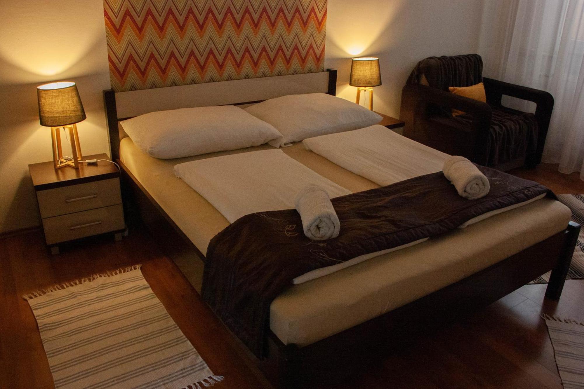 Aquarius Apartman Сегед Экстерьер фото