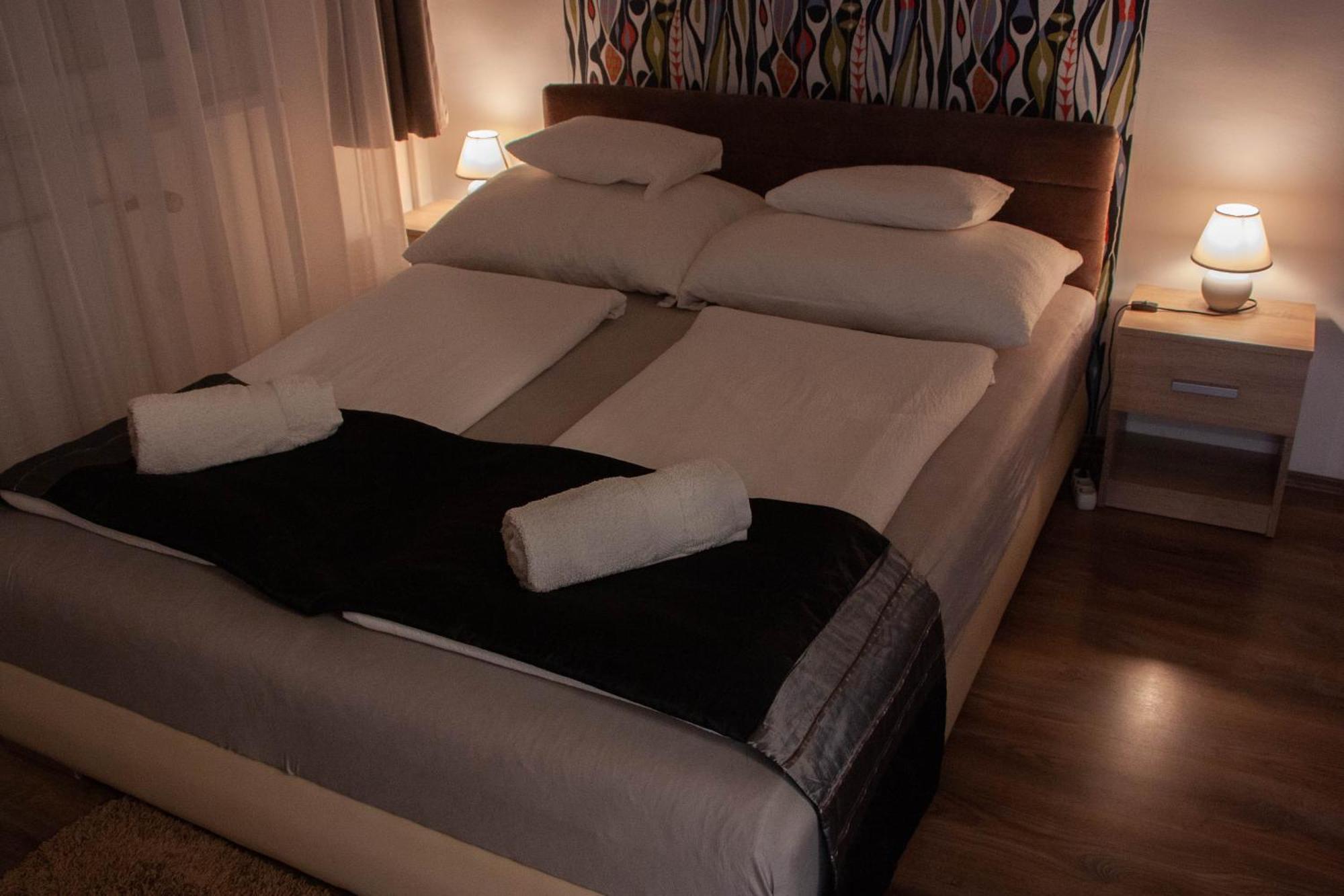Aquarius Apartman Сегед Экстерьер фото