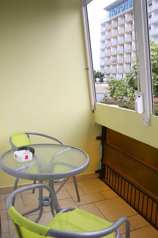 Aquarius Apartman Сегед Экстерьер фото