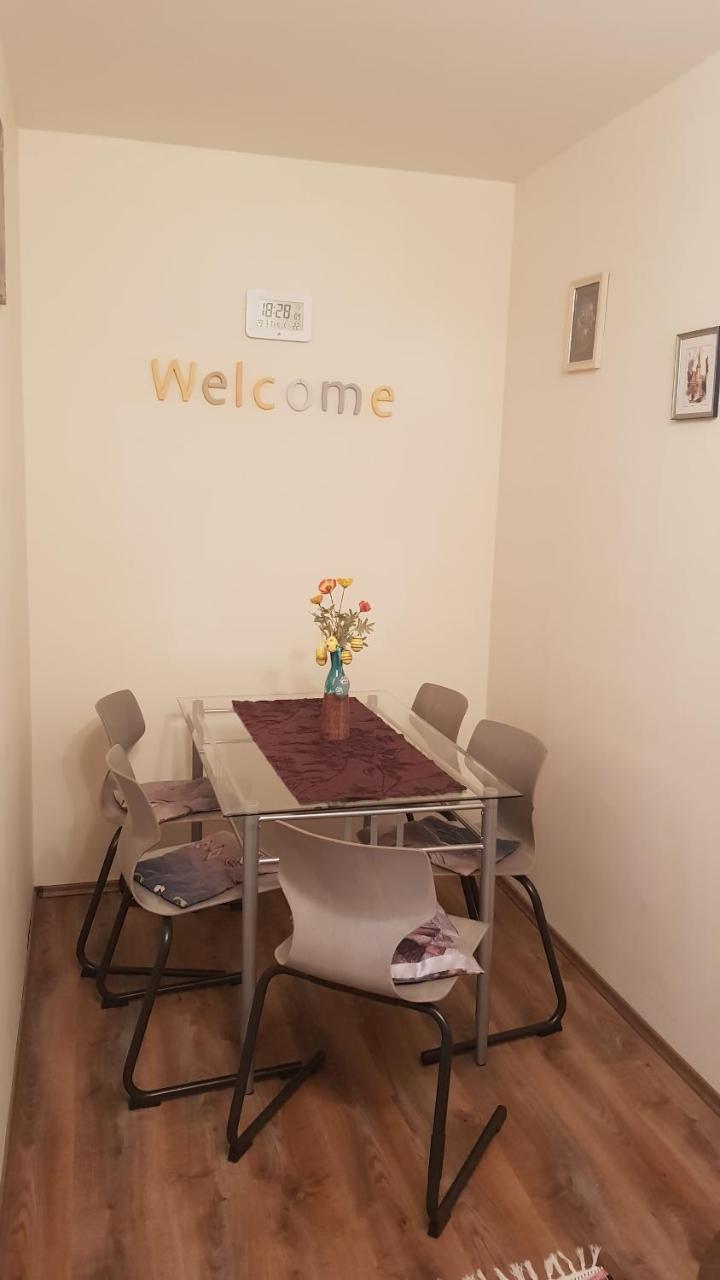 Aquarius Apartman Сегед Экстерьер фото